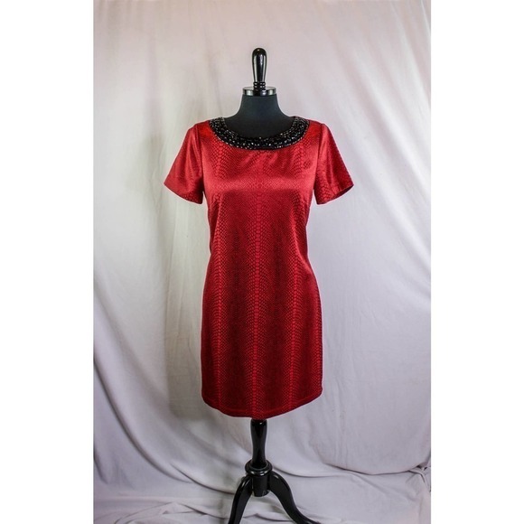 Halo Dress Red Black Beaded Short Sleeves Size M - Picture 1 of 5